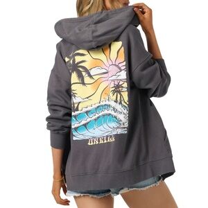 NWT Women’s XS/S O’Neill Hoodie